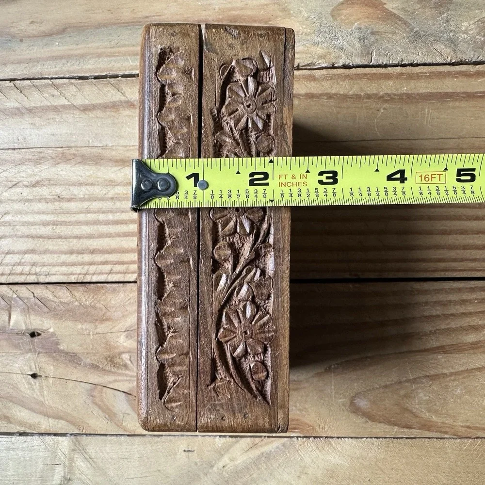 Vintage Carved Wooden Jewelry Box Floral Inlay Trinket Box Made‎ In India 6 Inch